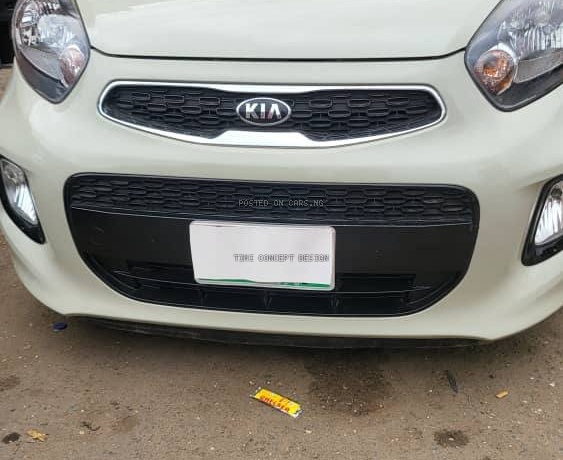 FOREIGN USED 2013 SUPER CLEAN KIA PICANTO FOR SALE IN LAGOS