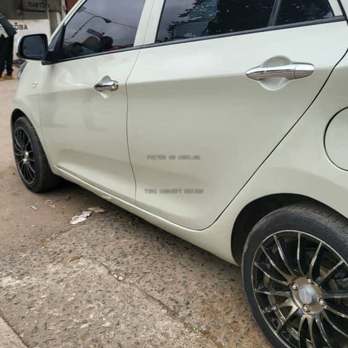 FOREIGN USED 2013 SUPER CLEAN KIA PICANTO FOR SALE IN LAGOS