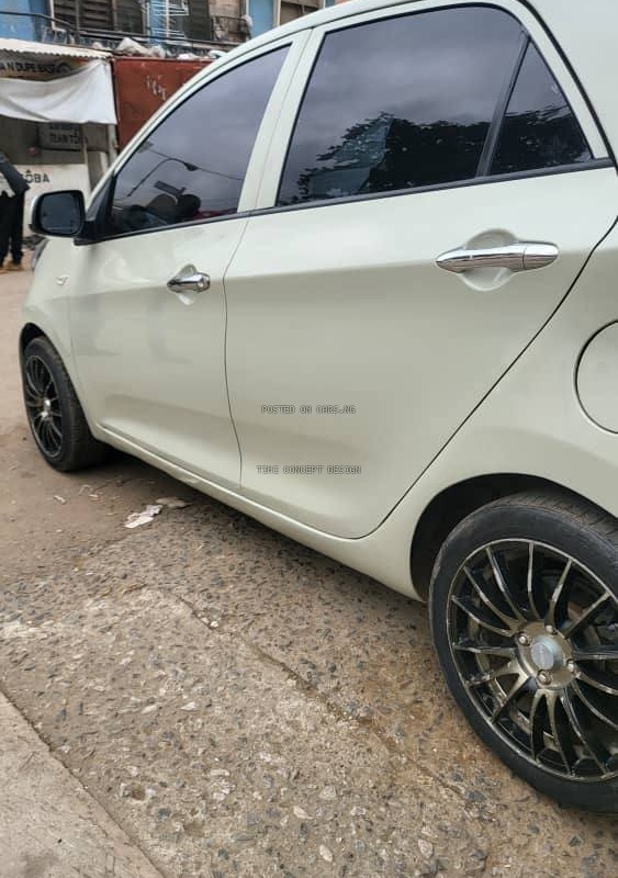 FOREIGN USED 2013 SUPER CLEAN KIA PICANTO FOR SALE IN LAGOS image