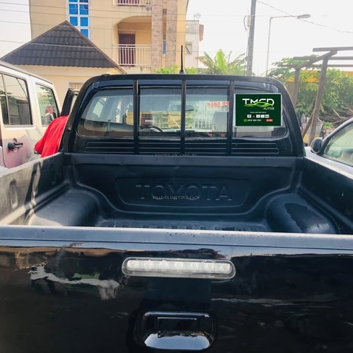 2014 TOYOTA HILUX FOR SALE NIGERIA USED