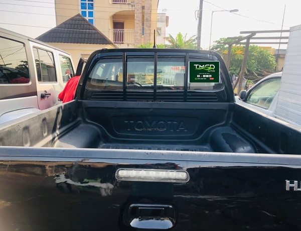 2014 TOYOTA HILUX FOR SALE NIGERIA USED