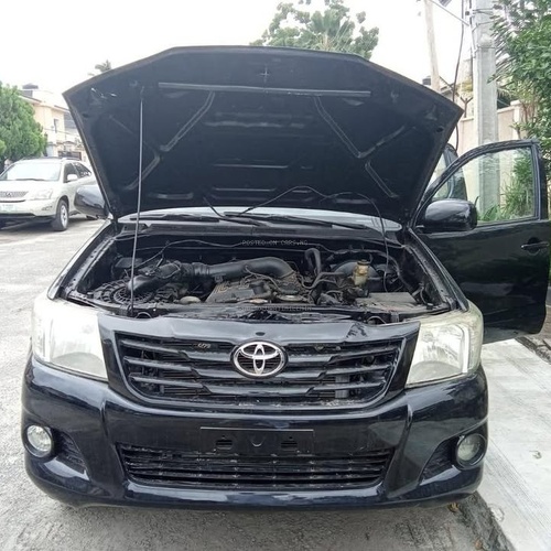 2014 TOYOTA HILUX FOR SALE NIGERIA USED
