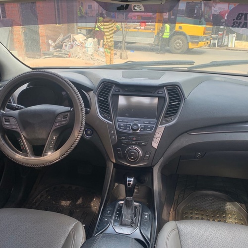 Hyundai Santa Fe Sport 2015 for Sale In Lagos