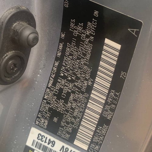 Foreign Used 2015 Toyota Sienna XLE for Sale In Lagos