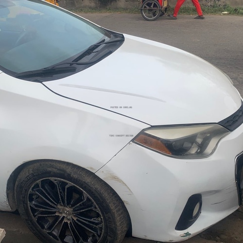 2017 Toyota Corolla S white  for Sale In Lagos