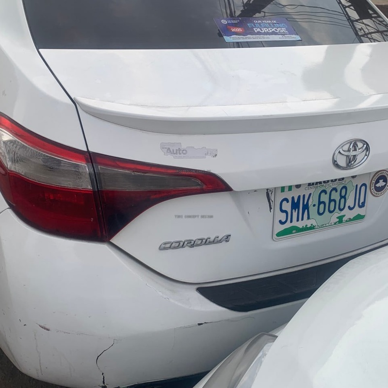 2017 Toyota Corolla S white  for Sale In Lagos image