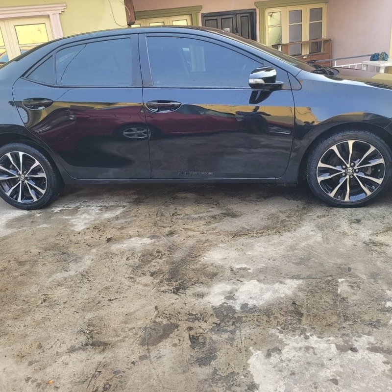 2018 TOYOTA COROLLA SE CAR FOR SALE IN NIGERIA image