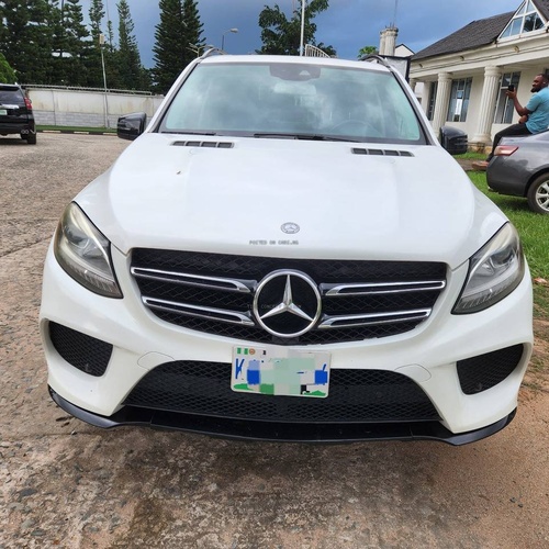 Clean Nigeria used Mercedes-Benz GLE 350 For sale in Lagos