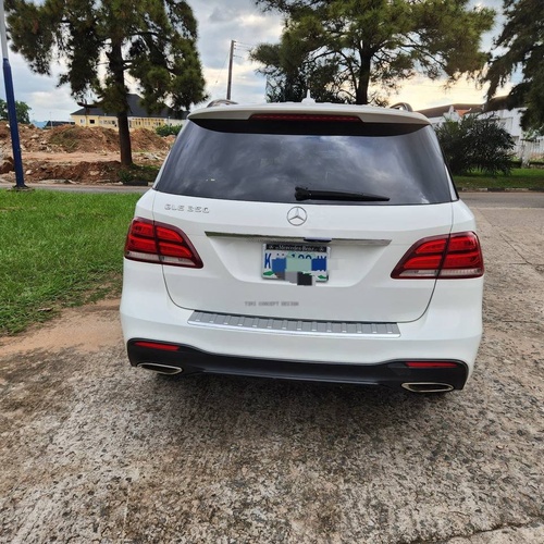 Clean Nigeria used Mercedes-Benz GLE 350 For sale in Lagos