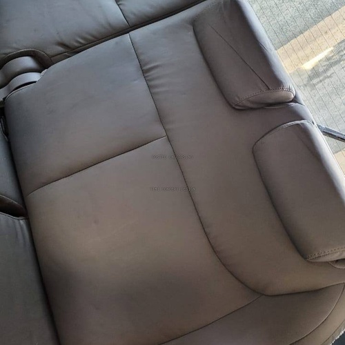 Clean Nigeria Used Toyota Sienna LE 2006 for Sale In Yaba