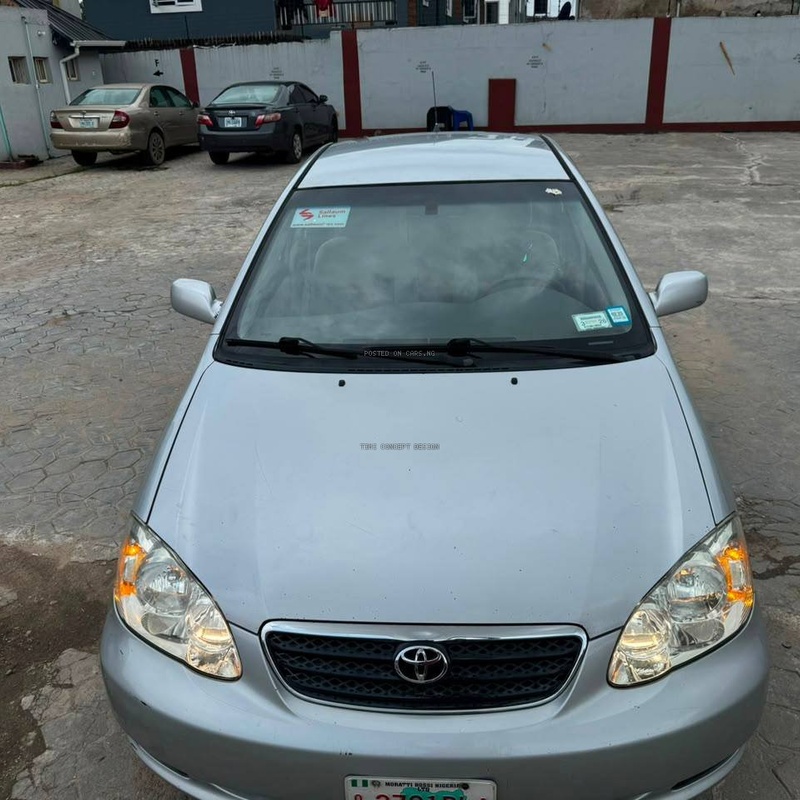 Foreign Used 2007 Toyota Corolla LE image