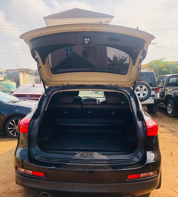 Foreign Used 2025 Infiniti QX50 for Sale in Lagos image