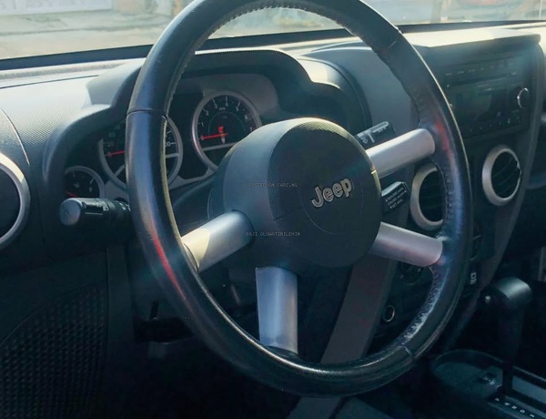 FOREIGN USED  JEEP WRANGLER 2010 FOR SALE IN NIGERIA