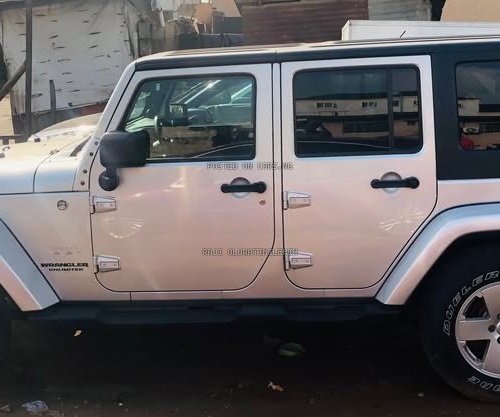 FOREIGN USED  JEEP WRANGLER 2010 FOR SALE IN NIGERIA