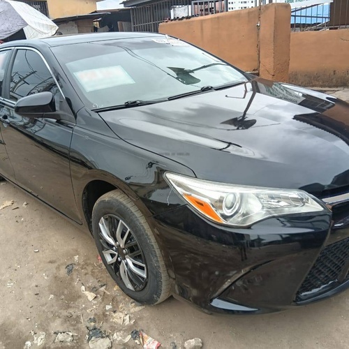 Foreign Used Toyota Camry 2014 for Sale In Yaba 