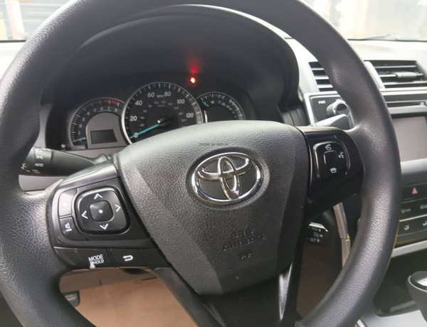 Foreign Used Toyota Camry 2014 for Sale In Yaba 