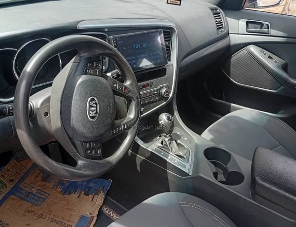 Foreign Used Kia Optima 2014 for Sale In Lagos 