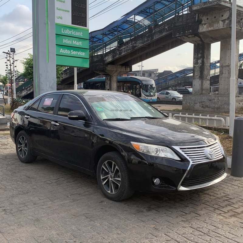 Neatly Used Toyota Camry 2010 for Sale Lagos image