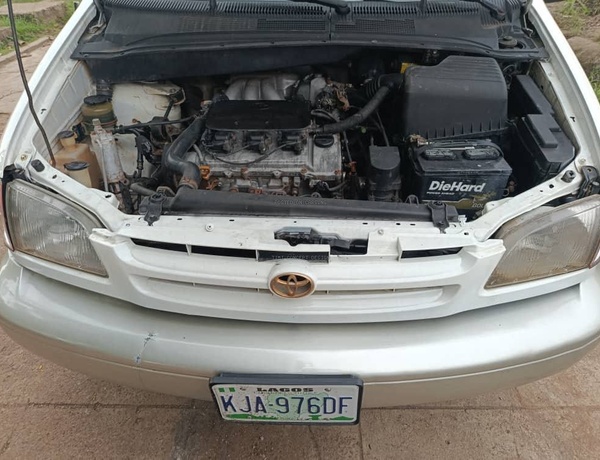 Toyota Sienna XLE 2002 For Sale