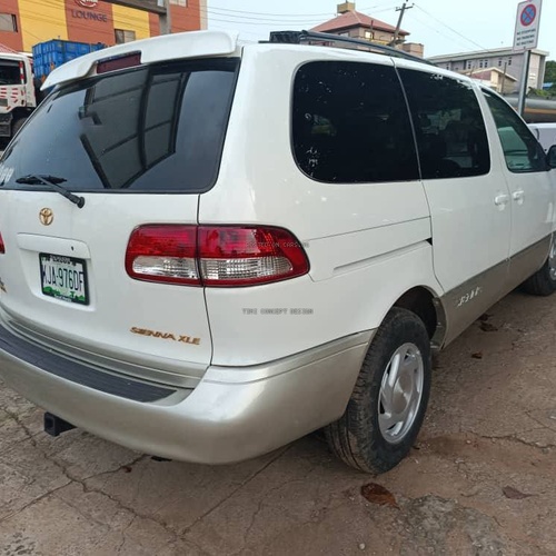 Toyota Sienna XLE 2002 For Sale