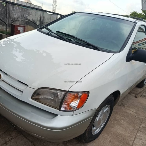 Toyota Sienna XLE 2002 For Sale