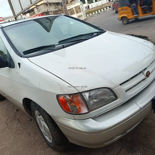 Toyota Sienna XLE 2002 For Sale