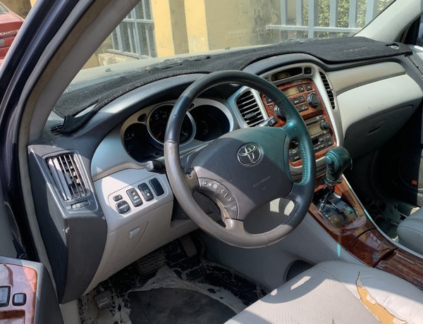 Toyota Highlander 2018 For Sale Clean Interior and Exterior