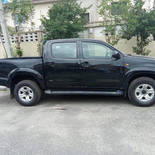 Toyota Hilux 2014 Double Cabin