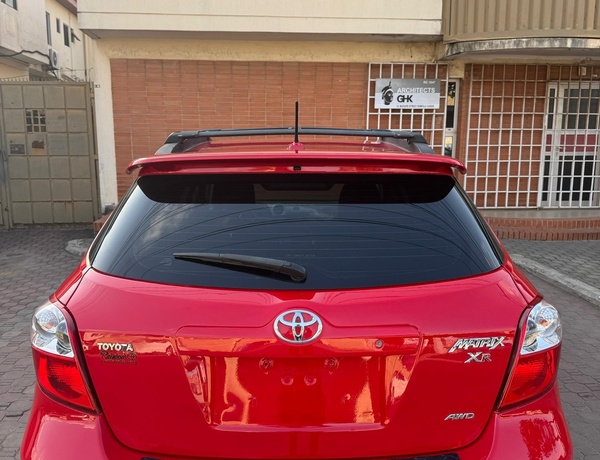Foreign Used 2010 Toyota Matrix XR for Sale In Lagos