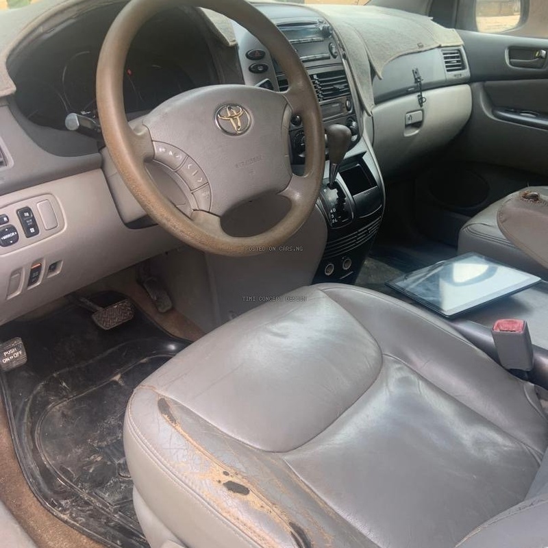 Toyota Sienna 2006 for Sale In Lagos image