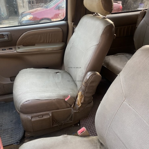 Toyota Sienna  XLE 2002 for Sale In Lagos 