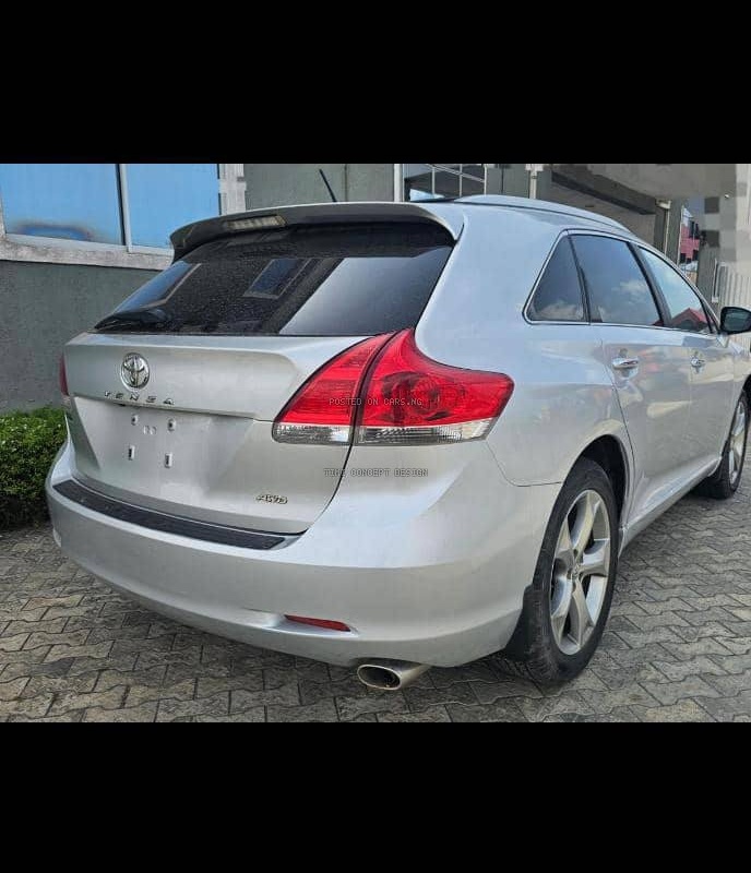 Toyota Venza 2009 for sale 4 plug engine image