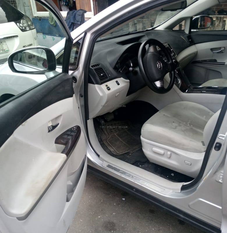 Toyota Venza 2009 for sale 4 plug engine image