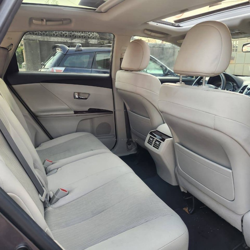 Foreign Used Toyota Venza 2012 for Sale In Lagos image