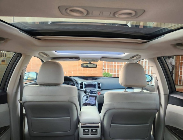Foreign Used Toyota Venza 2012 for Sale In Lagos
