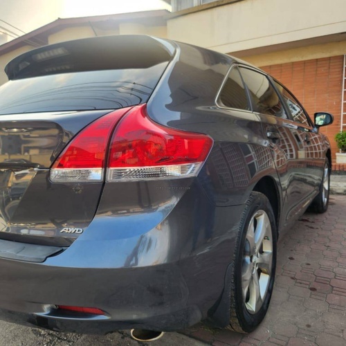 Foreign Used Toyota Venza 2012 for Sale In Lagos