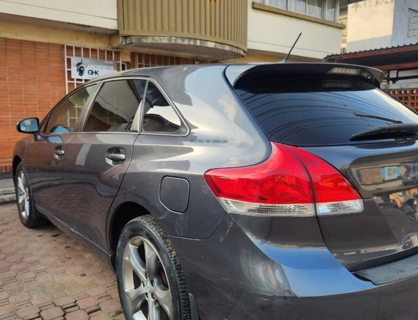 Foreign Used Toyota Venza 2012 for Sale In Lagos