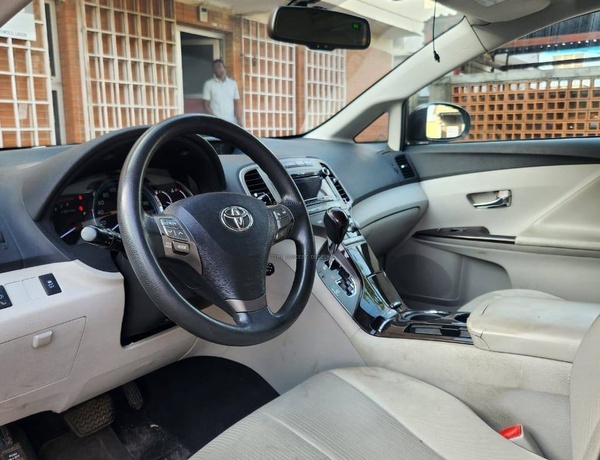 Foreign Used Toyota Venza 2012 for Sale In Lagos