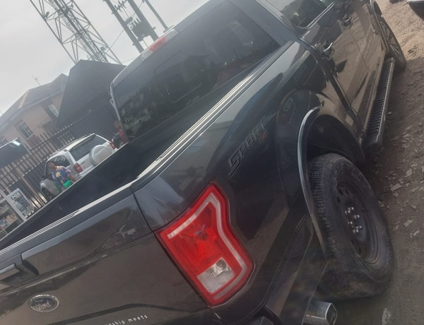Ford F150 2016 model for Sale In Lagos