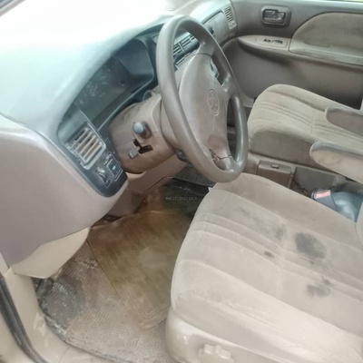 Toyota Sienna 1999 for Sale in Ikorodu,Lagos