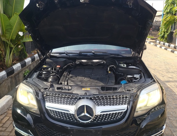 *NEATLY USED 2013* *MERCEDES-BENZ* *GLK 350 4MATIC*  💯 * FOR SALE IN DELTA