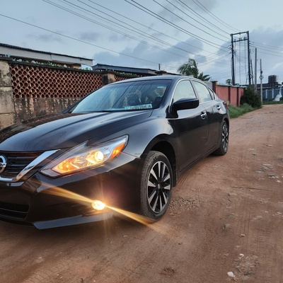 Nissan Altima 2015 for Sale In Lagos