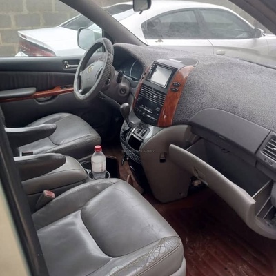 Toyota Sienna 2008 for Sale In Alimosho Lagos