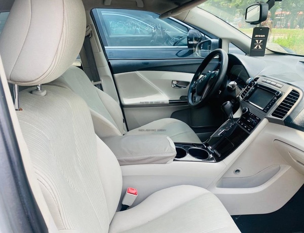 Foreign Used Toyota Venza 2013 for Sale In Lagos