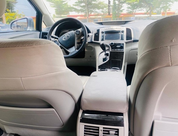 Foreign Used Toyota Venza 2013 for Sale In Lagos
