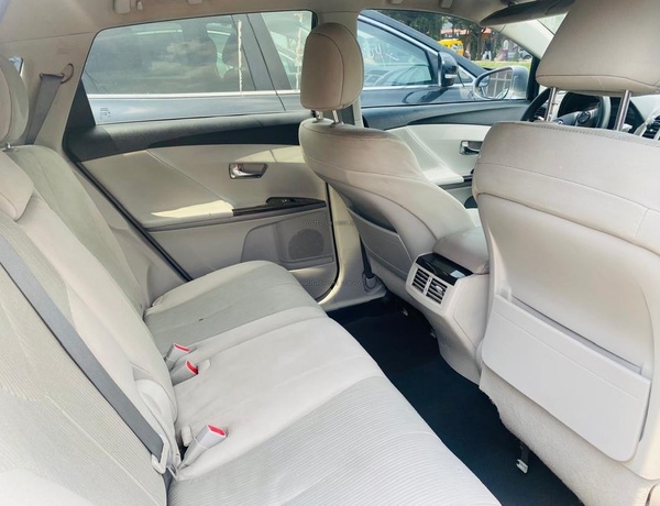 Foreign Used Toyota Venza 2013 for Sale In Lagos