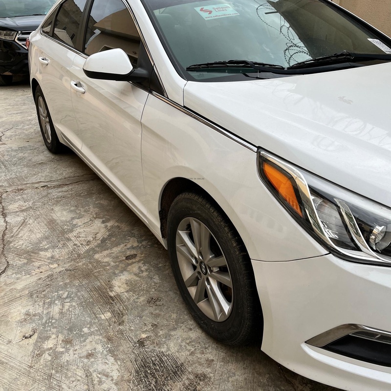 Foreign Used Hyundai Sonata 2015 for Sale In Ibadan image