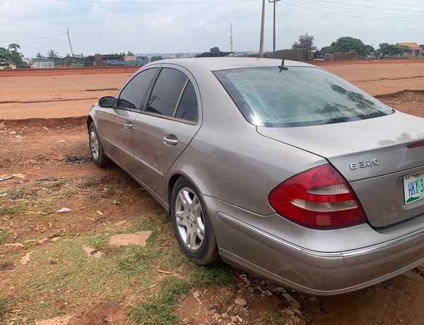 Mercedes Benz ES350  2007 for Sale in Kaduna