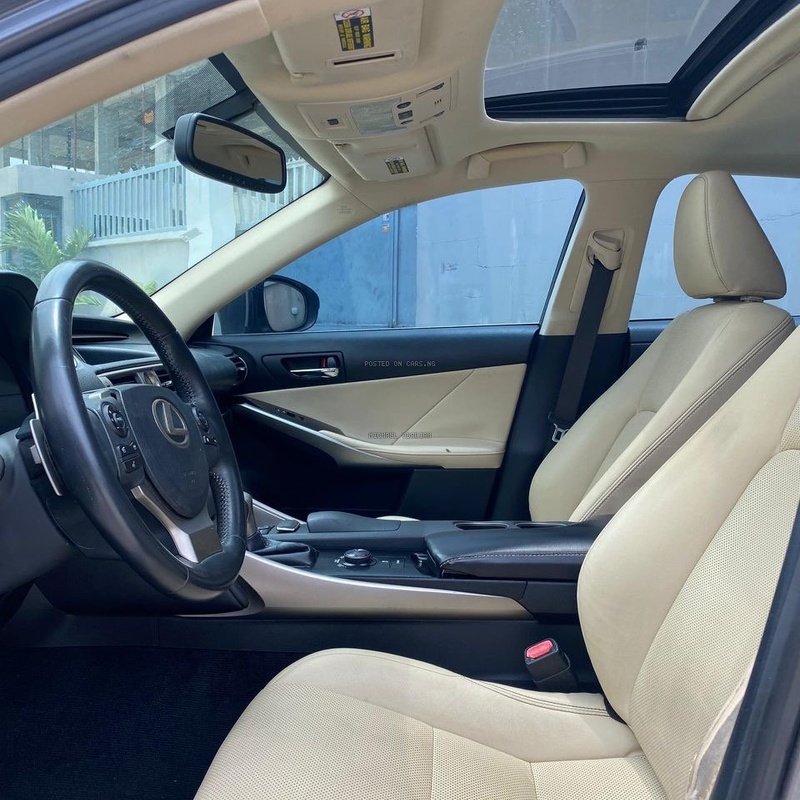 Lexus IS350 2015 for Sale in Lagos image