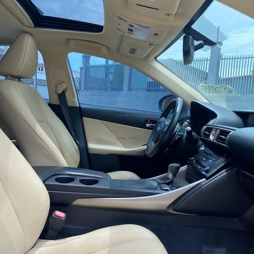 Lexus IS350 2015 for Sale in Lagos